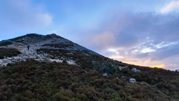 Wanderer am Sugar Loaf Gipfel 