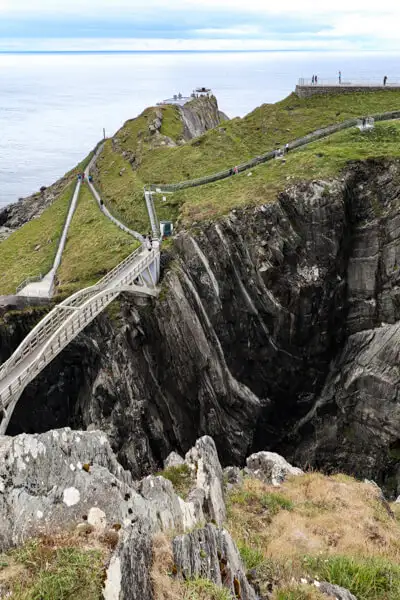 Brücke zur Mizen Head Signal Station