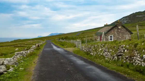 Küstenstraße auf Achill Island