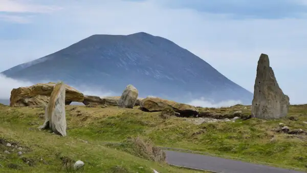 Kleine Straße auf Achill Island