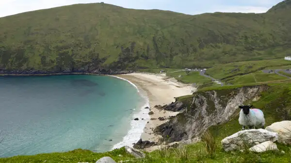 Keem Beach auf Achill Island