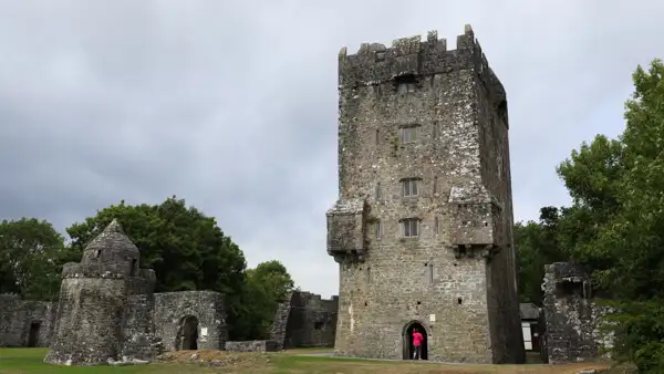 Im Aughnanure Castle