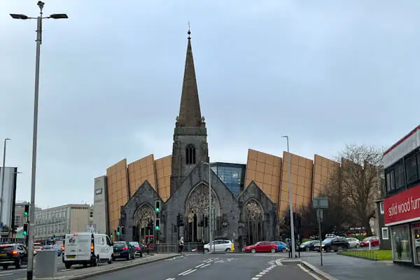 Charles Church am Drake Circus in Plymouth