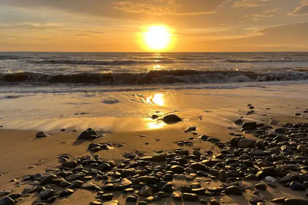 Sonnenaufgang am Strand