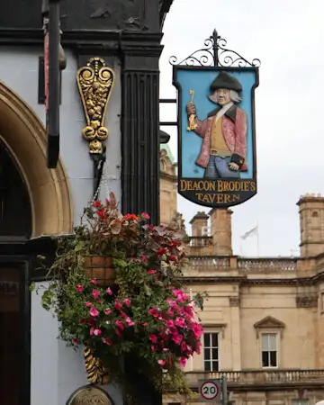 Pub in Edinburgh