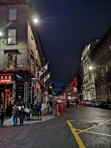 Glasgow bei Nacht