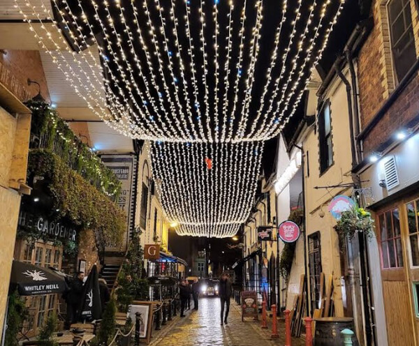 Glasgow Ashton Lane