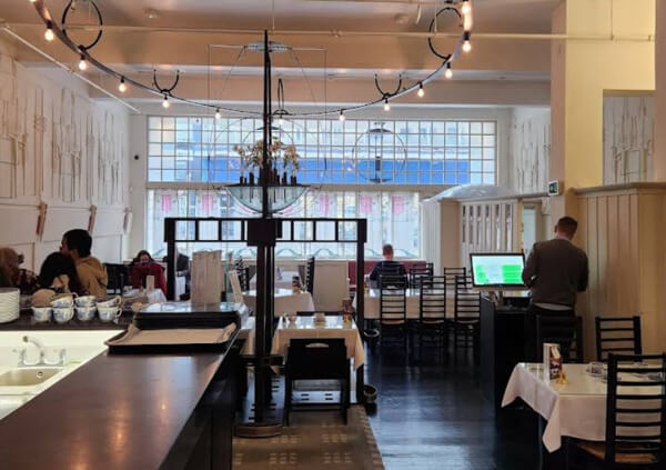 Glasgow Mackintosh at the Willow