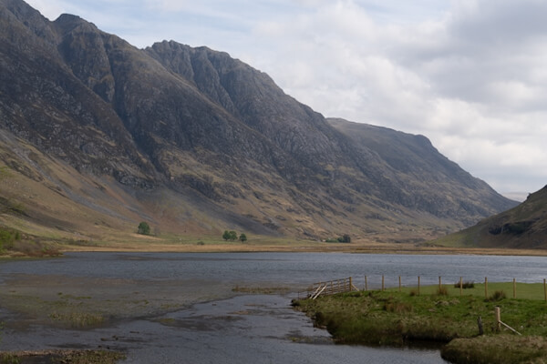 Unglaubliche Aussichten überall im Tal von Glencoe