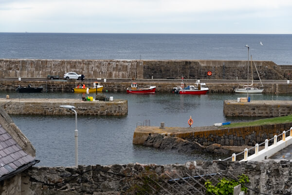 Boote im Hafen von Portsoy