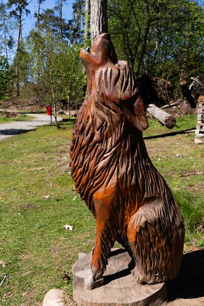 Geschnitzter Wolf im Highland Folk Museum