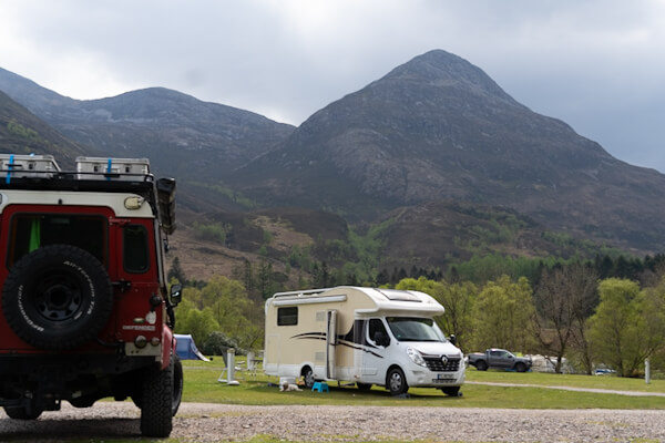 Camp in den Highlands
