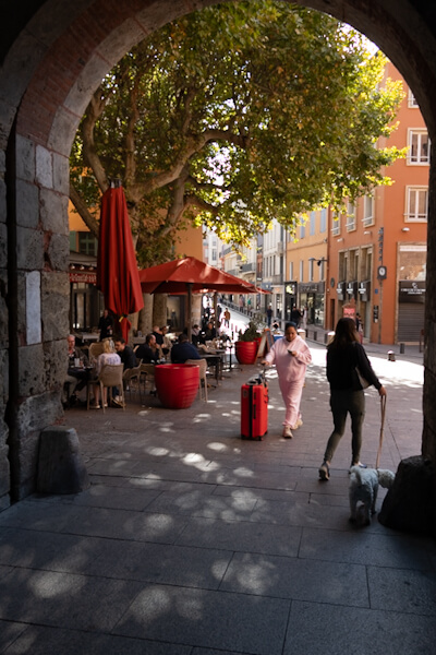 Unterwegs In die Altstadt von Perpignan