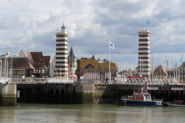 Im Hafen von Trouville-sur-Mer (Normandie)