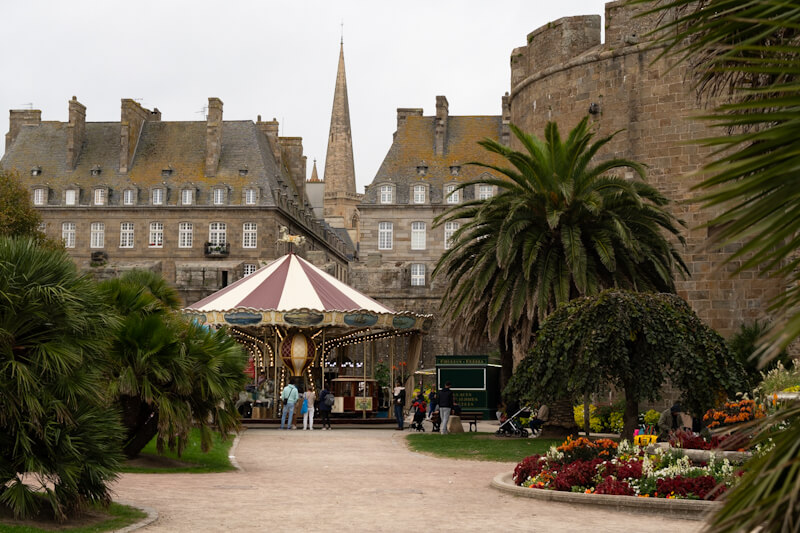 Park vor den Toren der Stadt (Saint-Malo)