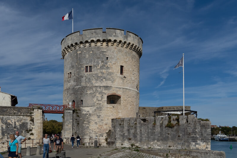 Tour de la Chaine an der Hafeneinfahrt (La Rochelle)