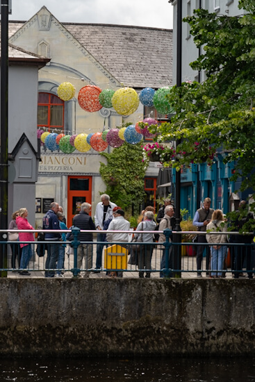 Blick in die Altstadt am Fluss
