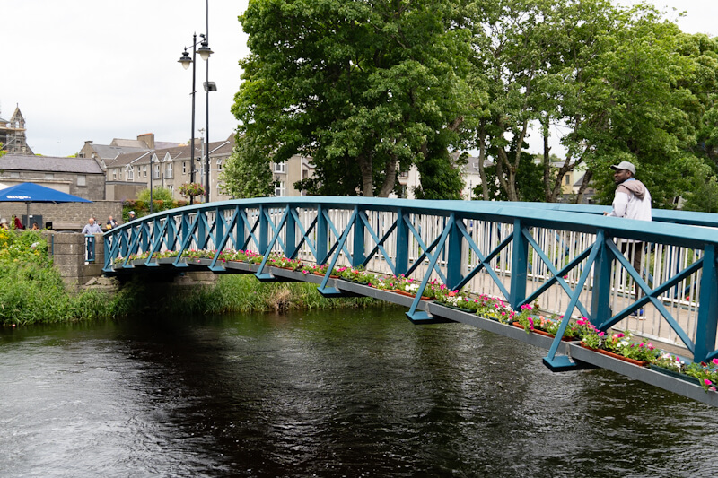 Brücke über den Fluss Garavogue