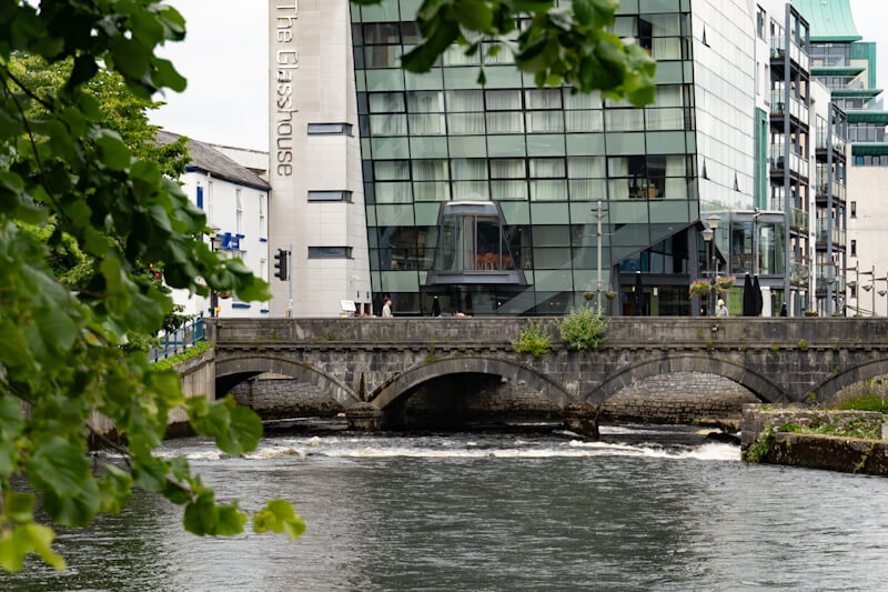 Hyde Bridge und Glasshouse