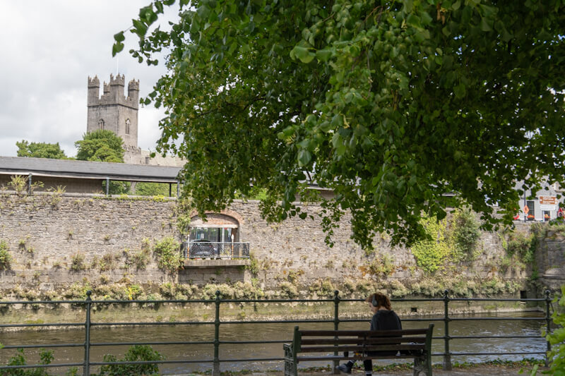 Blick auf den Merchants Quay