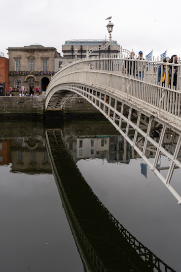 An der Ha`Penny Bridge