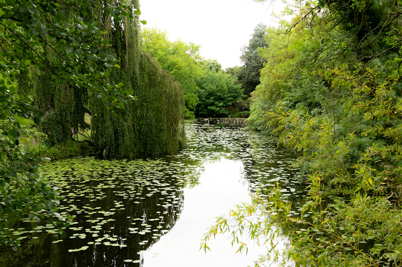 Park nahe dem Port de Plaisance